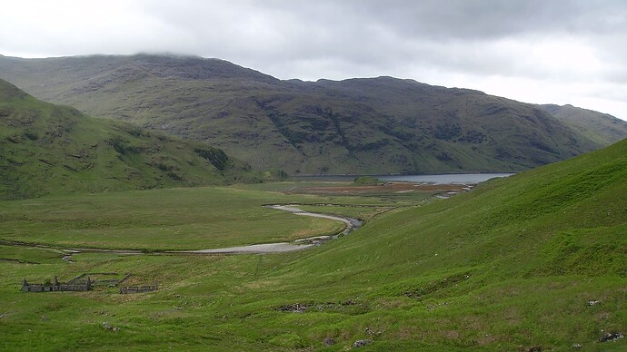 PICT6342 Loch nevis et Carnoch River