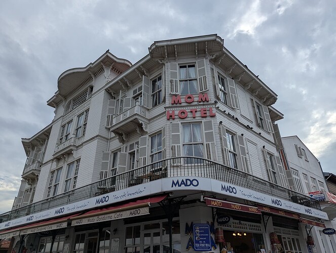 PXL_20251024_070341460_1