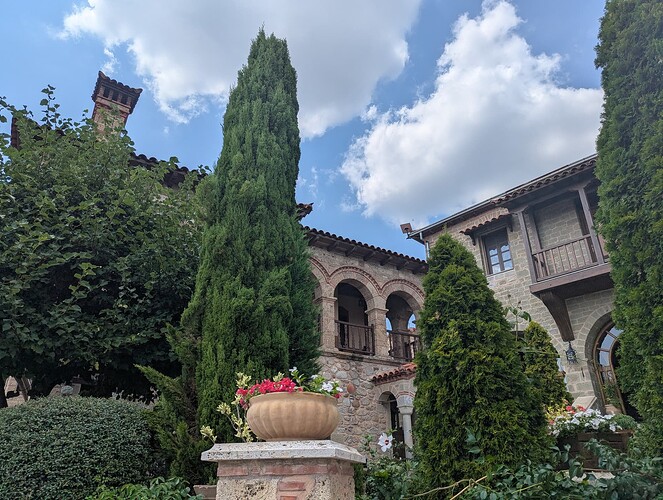 PXL_20250807_113215631_1