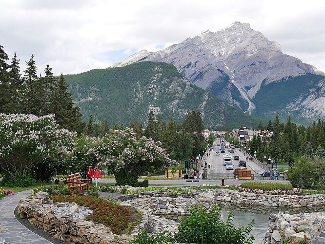 L'Ouest canadien à pleins poumons: épisode 1, les Rocheuses et la chaîne Alberta - fabienne65