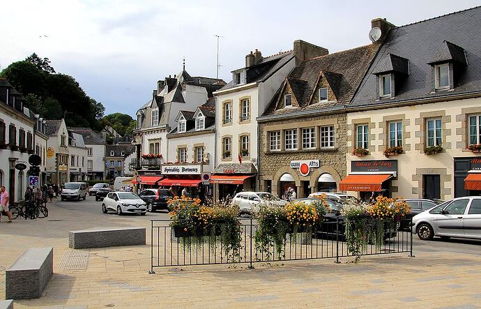 Souvenirs d’escapades en Bretagne, principalement dans le sud du Finistère. (seconde partie)  De Concarneau … aux îles des Glénan. - jem