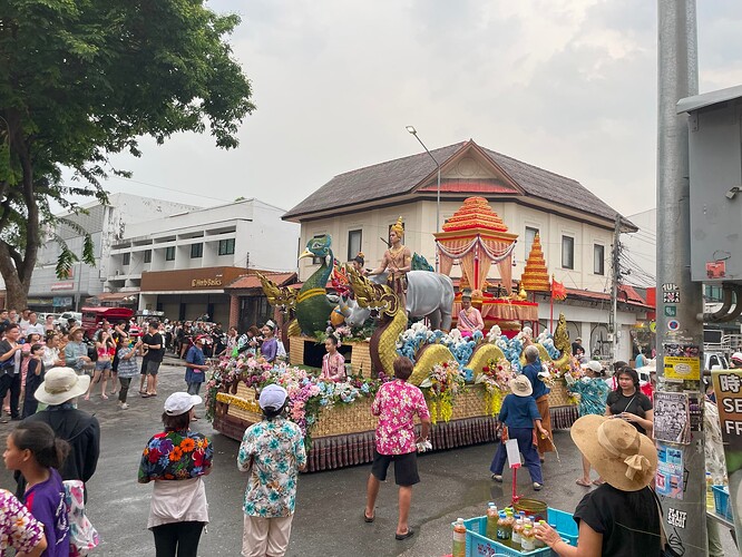 Les rues durant Songkran