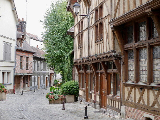 Troyes: rue François Gentil,