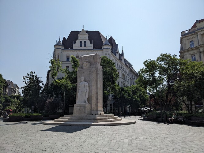 PXL_20230723_080437878_1
