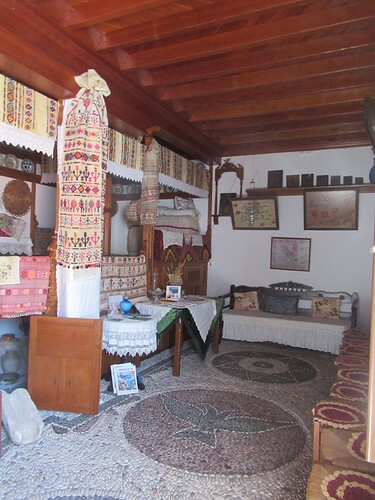 Une des salles du musée d'Othos