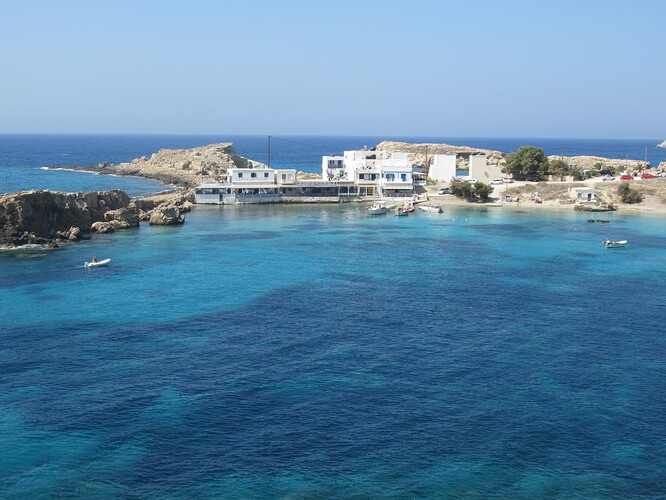 Lefkes sans ses hôtels