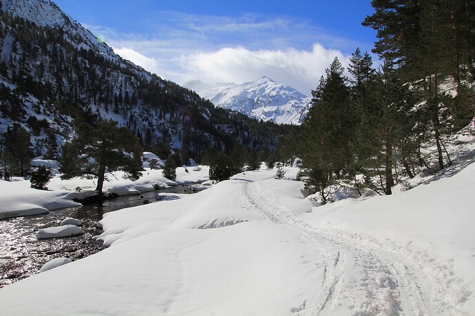 Vallee du Marcadau
