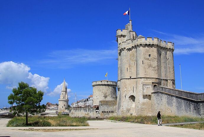 Le long de la côte de Charente-Maritime, de phares en phares … de La Rochelle à l'île de Ré jusqu'à l'île d'Aix (1ère partie) - jem