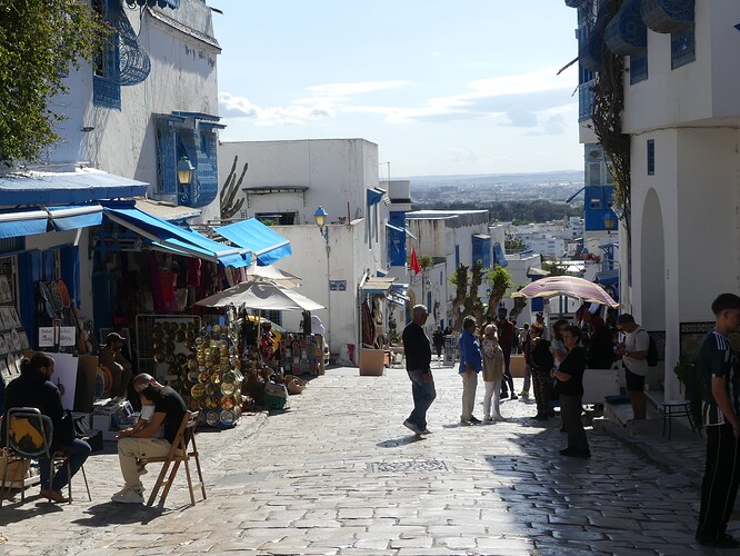 Rue Hedi Zarrouk