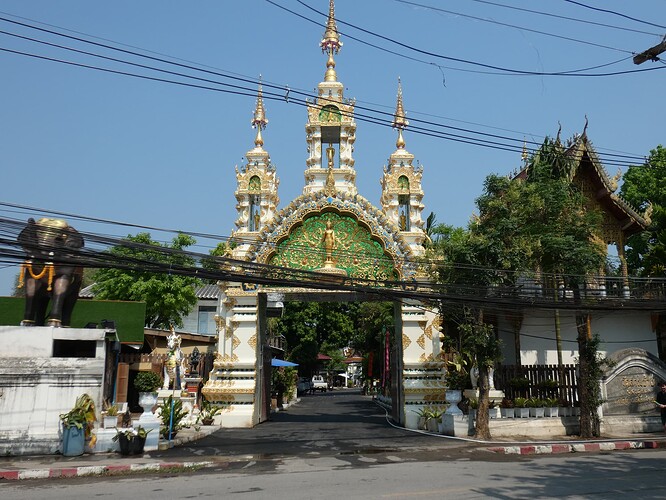 Wat Lam Chang