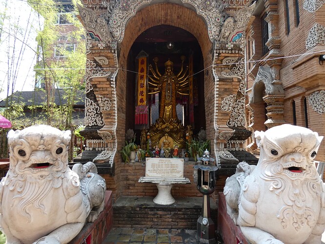 Wat Lok Moli