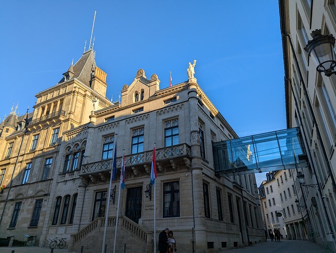PXL_20251227_095721771_1