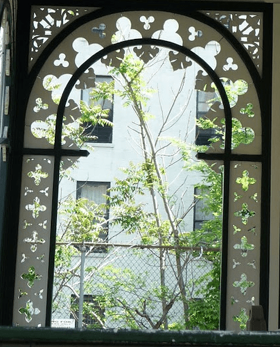 P106072333