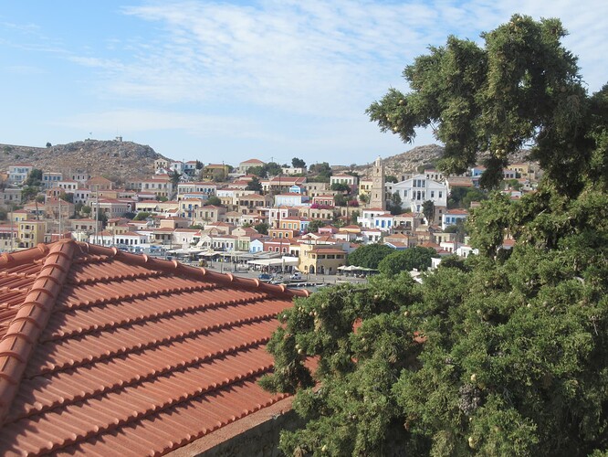Vue depuis la cour de Captain's House