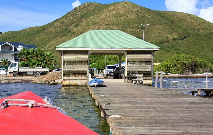 Le ponton d'embarquement