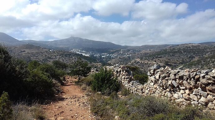 Retour de Paros/Santorin du 3 au 10 octobre 18 (avec photos) - francis31