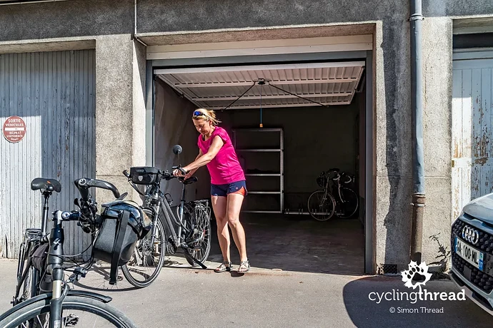 garage-for-bicycles-in-cyclist-friendly-place-loire-valley-2022-cycling-thread-08196