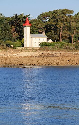 Re: Souvenirs d’escapades en Bretagne, principalement dans le sud du Finistère. (seconde partie)  De Concarneau … aux îles des Glénan. - jem