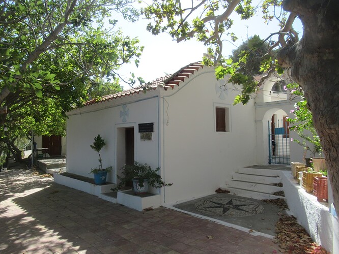 Monastère vers Agios Antonios