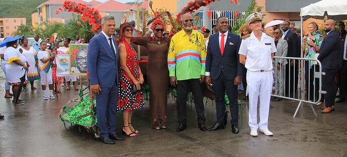 Officiels de Sint Maarten et de Saint-Martin