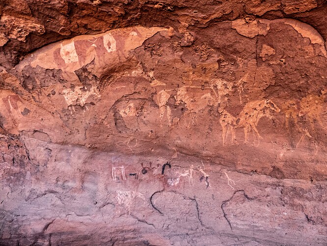 Peintures rupestres de la grotte Essirek