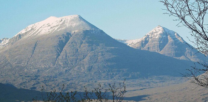 IMG_0611 - massif du Beinn Eighe et vallée de la rivière Grudie