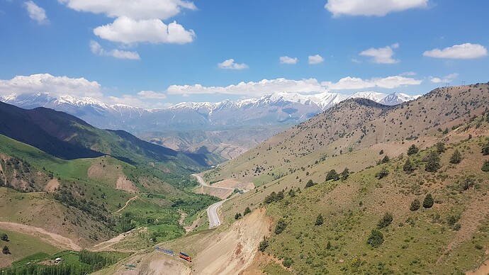 J1 De Tashkent à Marguilan Kamchik Pass(10)