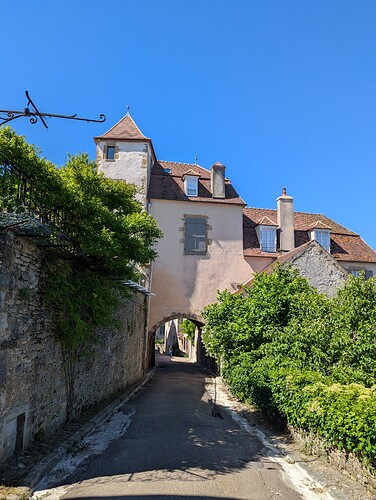 PXL_20250530_092714867_1