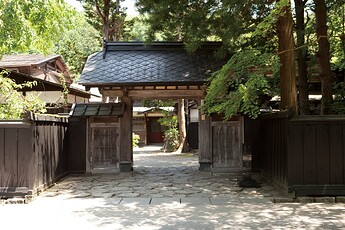 01角館の武家屋敷通り