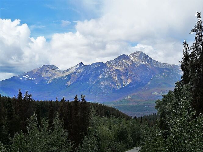 L'Ouest canadien à pleins poumons: épisode 1, les Rocheuses et la chaîne Alberta - fabienne65