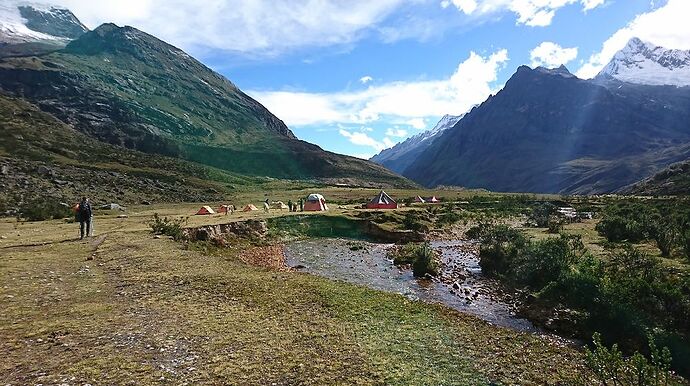 Trek de Santa Cruz avec Quechuandes : une expérience  incroyable !  - Joh et Max