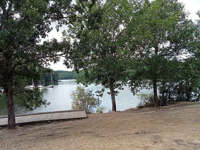 vue sur la base nautique