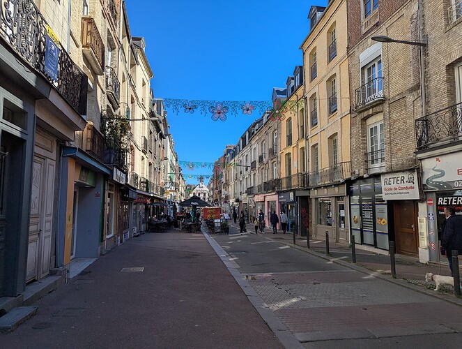 PXL_20250921_112109210_1