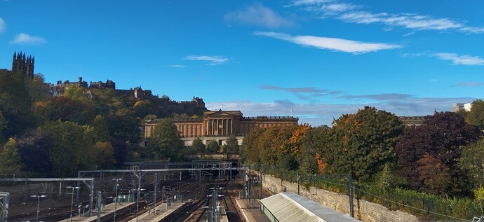 Edimbourg vue de Waverley Bridge