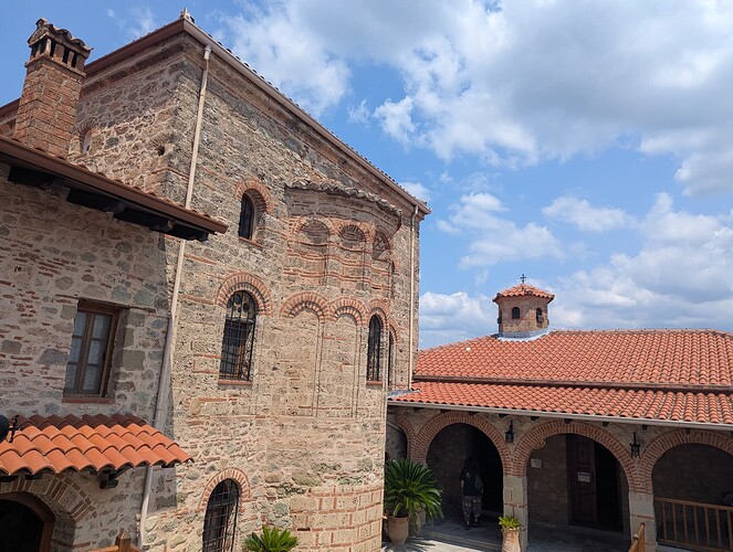 PXL_20250807_103201148_1