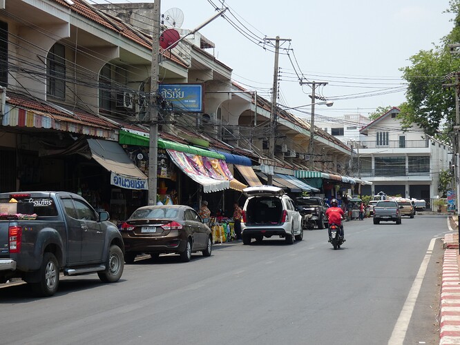 Rue de Lopburi