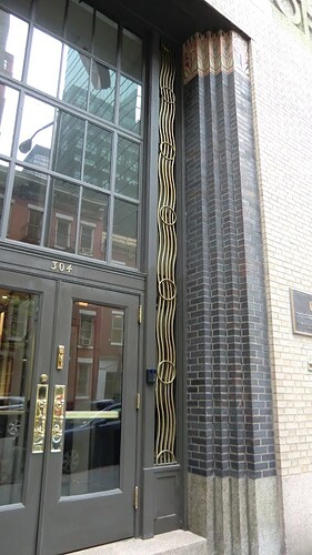 CIMG0563 304 E 44th Street