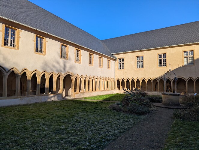 PXL_20251229_121158377_1