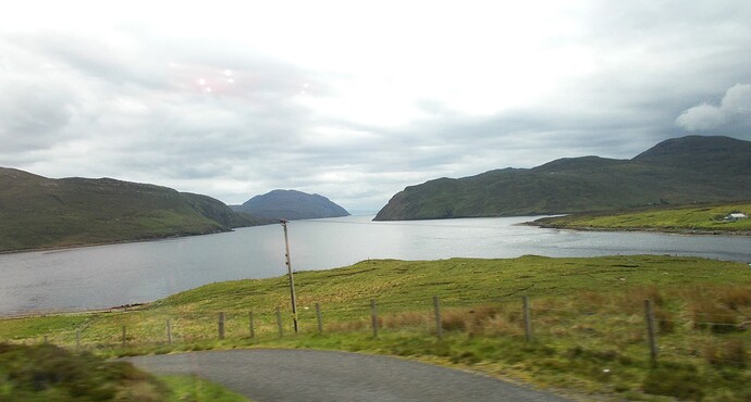 DSCN Loch Seaforth