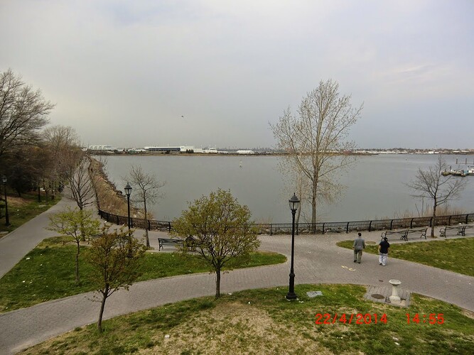 CIMG0417 flushing bay