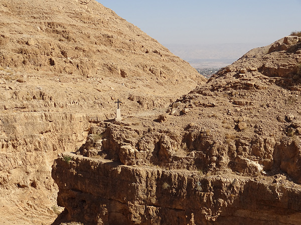 Le Wadi Qelt, Jéricho à l'horizon - Marie-Ed