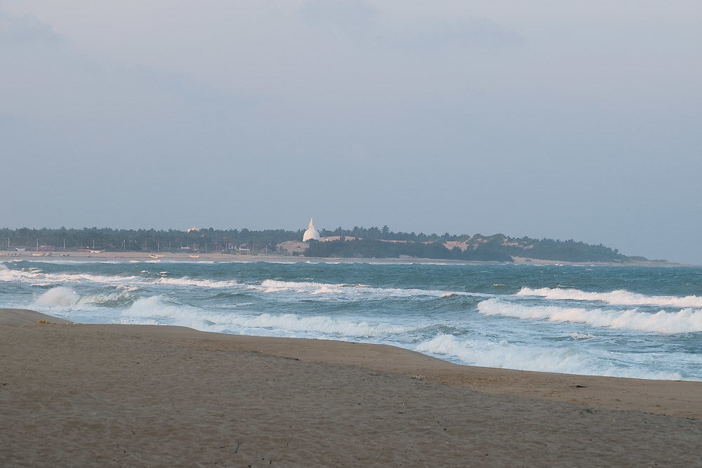 Re: Quelles plages sont les moins touristiques au Sri Lanka ?  - ani54