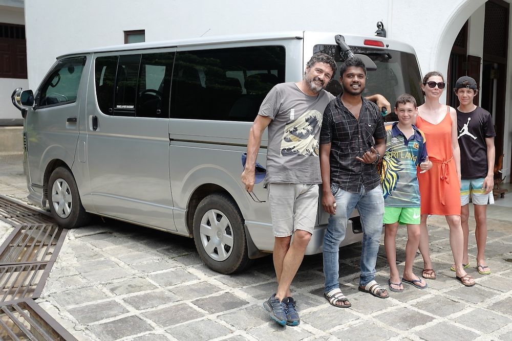 Chauffeur pour un tour au Sri-Lanka - winamaxi