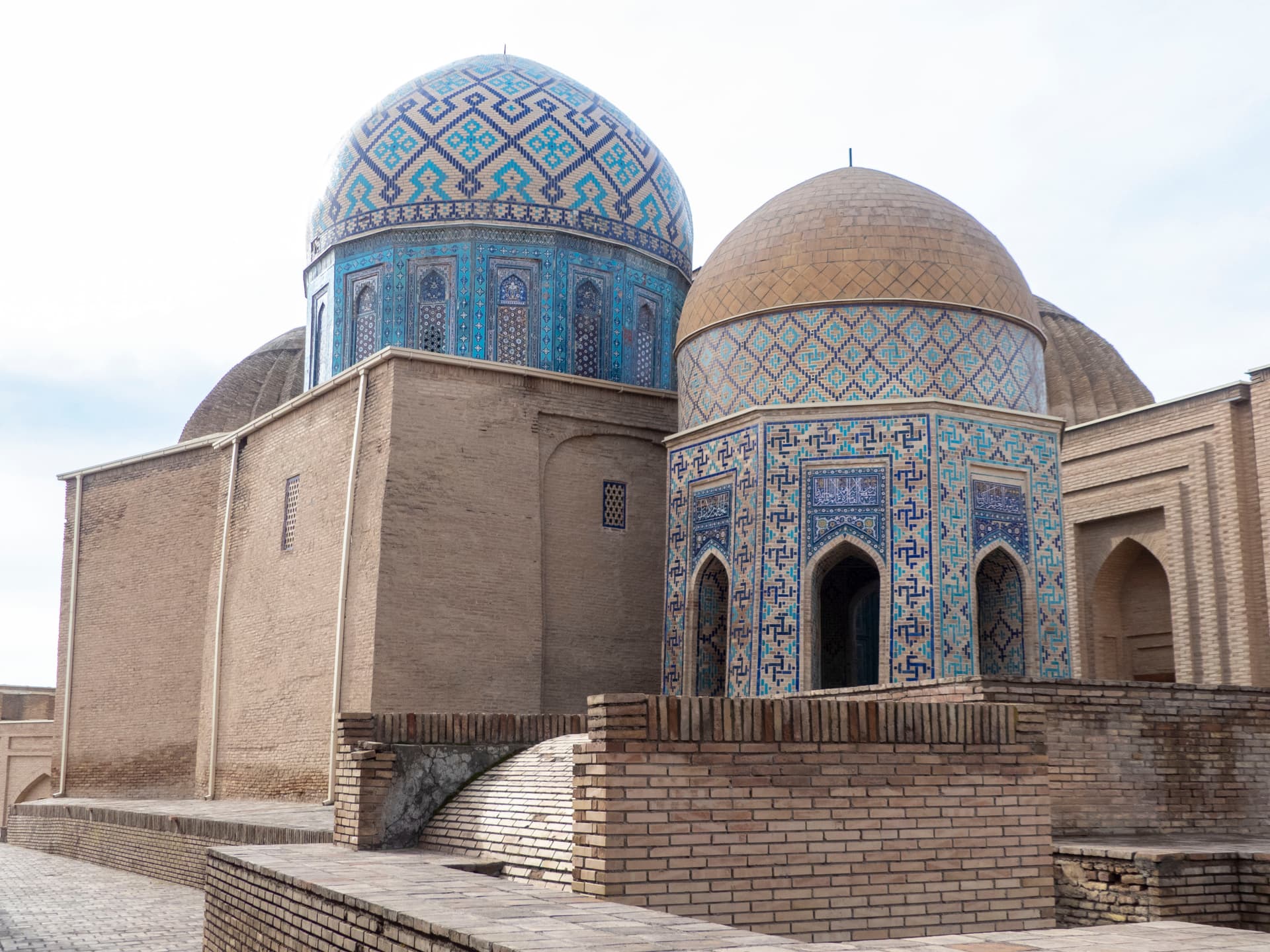 Mausolée de Qadi-Zadeh Roumi et mausolée octogonal