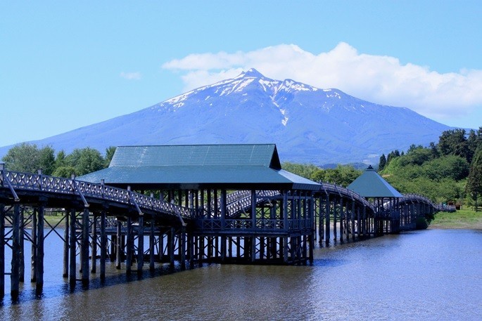 鶴の舞橋