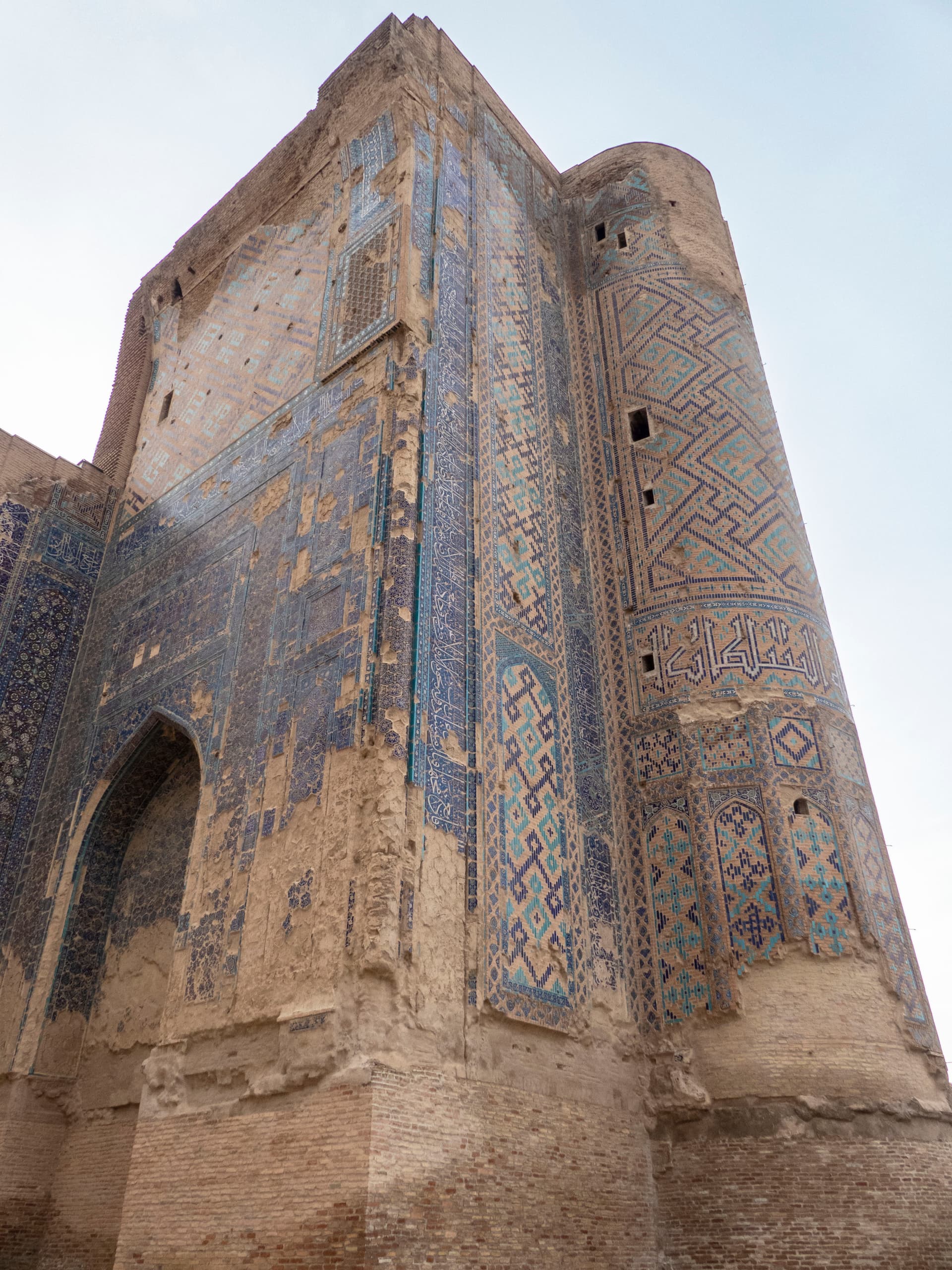 Ak Saray