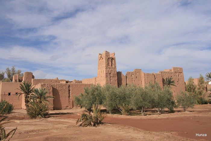Trek dans les dunes de Merzouga et la palmeraie de Skoura au Maroc - hunza Trek dans les dunes de Merzouga et la palmeraie de Skoura au Maroc - hunza