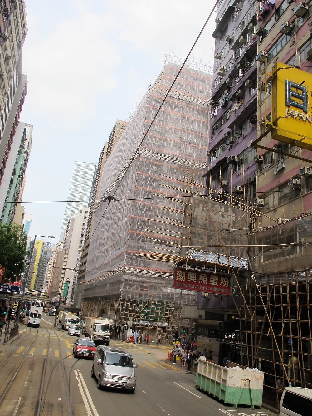 3 semaines au pays du soleil levant. Beijing, la grande muraille sur ses portions de Mutianyu et de Simatai, L’ascension du mont Hua Shan, les cultures en terrasse de Longji, la rivière Li, Hong-Kong, Macao, Shanghai  - lebalouder