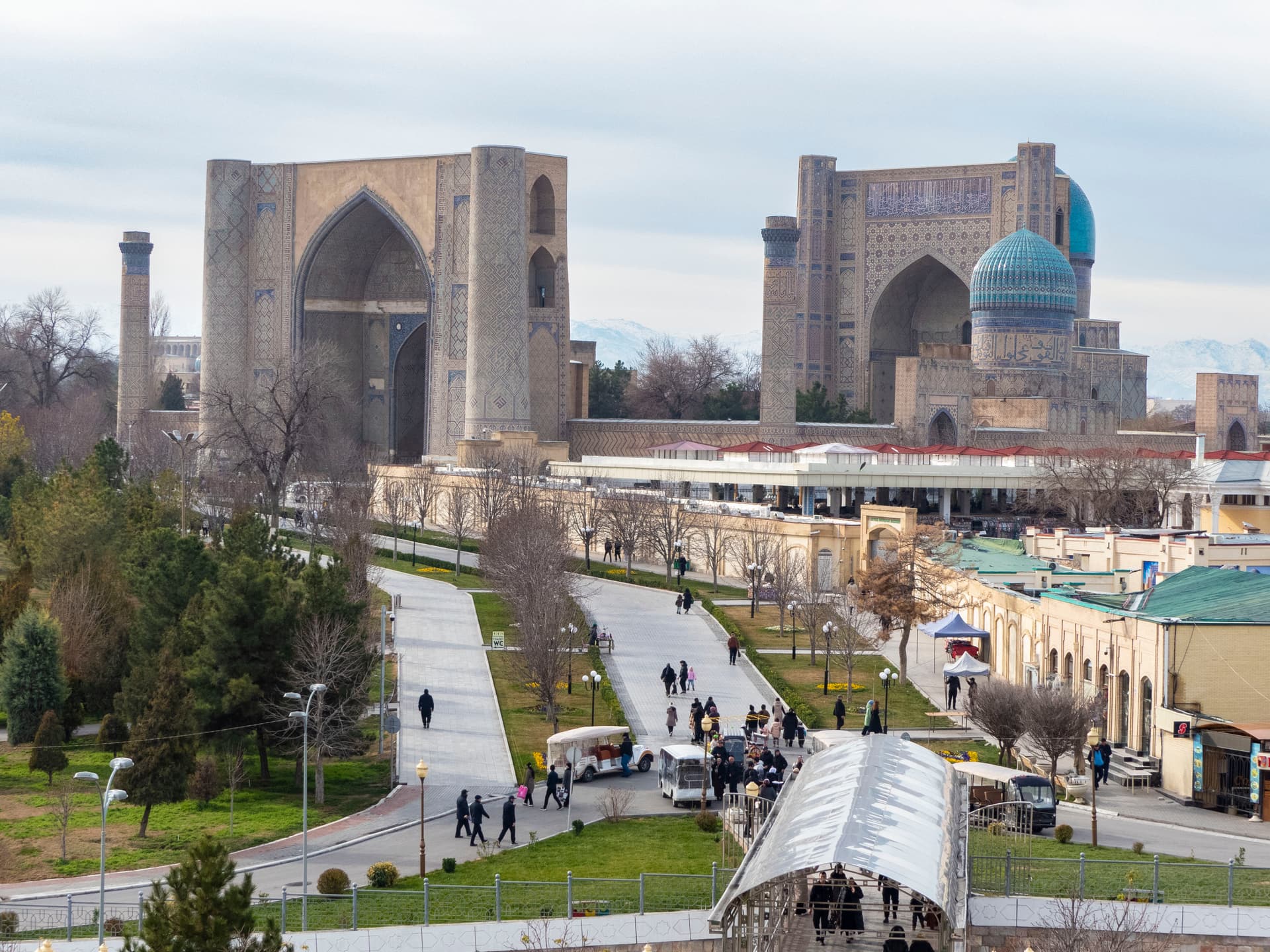 Vue depuis la mosquée Hazrat Khizr